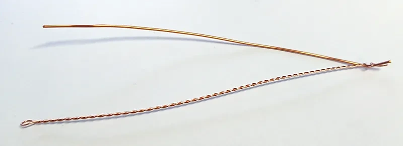 Détail d'un fil torsadé et lisse